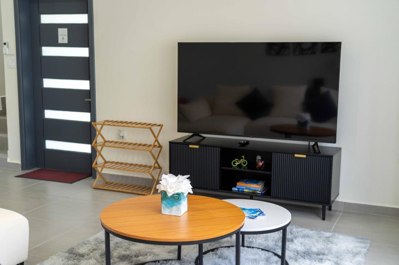 Spacious 3Br Home With Own Private Cozy Pool Koolbaai Экстерьер фото